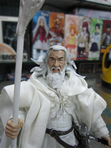 6 INCH GANDALF LORD OF THE RING WHITE WIZARD