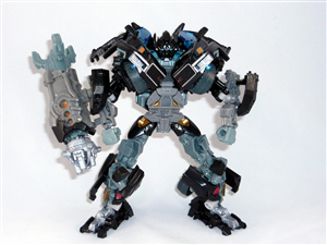 HASBRO VOLYAGER  IRONHIDE