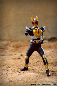 HDM FIGURE KAMEN RIDER 100K 1 CON