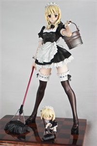 PVC SABER MAID VER FAKE