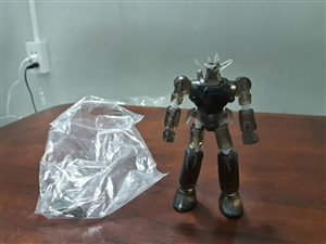 REVOLTECH ROBOT ĐEN KO BOX