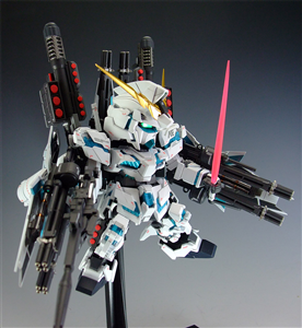 SD FULL ARMOR UNICORN GUNDAM