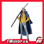 PVC TRAFALGAR LAW 12CM NO BOX FAKE