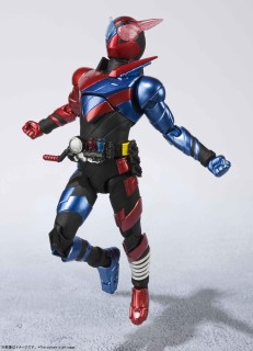 Mua bán SHF KAMEN RIDER BUILD 2ND (GIÁP KHỦYU TAY TANK ĐÚC)