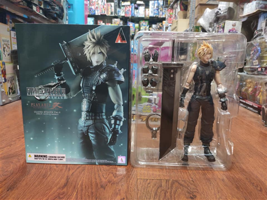 Mua bán PLAY ARTS KAI CLOUD FINAL FANTASY 7 REMAKE LIKE NEW