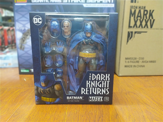 Mua bán MAFEX NO.119 MAFEX BATMAN THE DARK KNIGHT TRIUMPHANT JPV