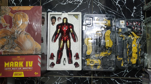 Mua bán HOTTOYS IRON MAN MARK IV DIESCAST + GANTRY 2ND