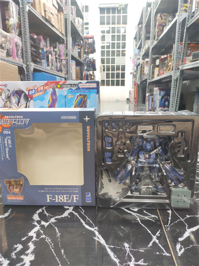 Mua bán (JPV) MUV-LUV SUPER HORNET F-18E/F BLACK KNIVES 4 LIKE NEW