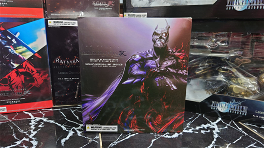 Mua bán PLAY ARTS KAI BATMAN TWO FACE ROUGE GALLERY