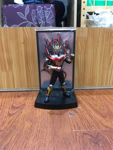 Mua bán XÁC RYUKI SURVIVE KO BOX (THIẾU)