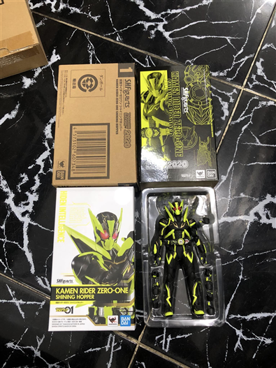 Mua bán SHF KAMEN RIDER ZERO-ONE SHINING HOPPER OPEN