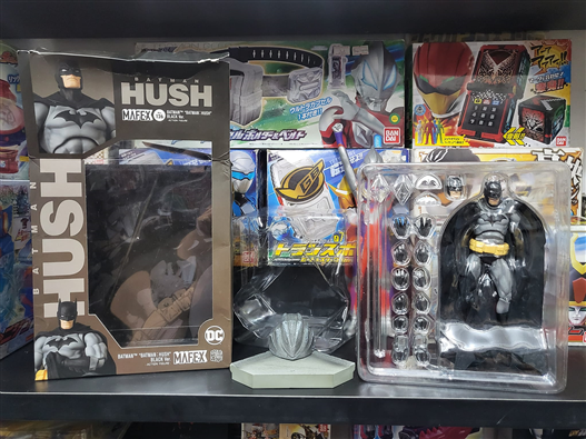 Mua bán MAFEX BATMAN HUSH BLACK VER 2ND