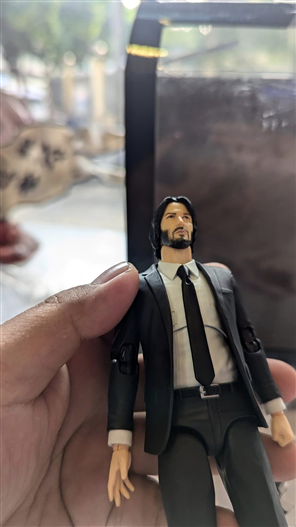 Mua bán (2ND - THIẾU CHÓ, TRẦY) MAFEX NO.085 JOHN WICK: CHAPTER 2