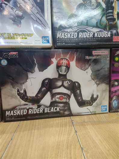 Mua bán FIGURE RISE KAMEN RIDER BLACK RX