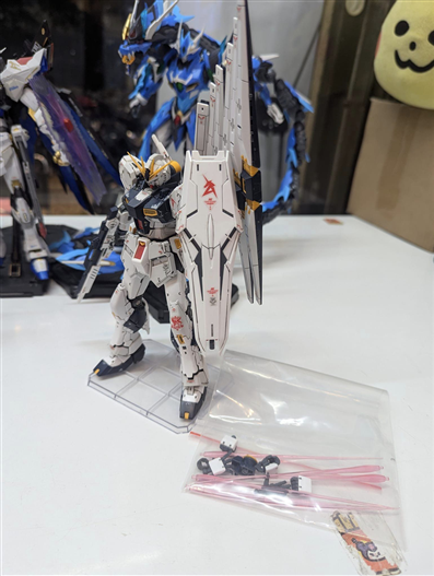 Mua bán (2ND NO BOX) RG RX-93 NU GUNDAM