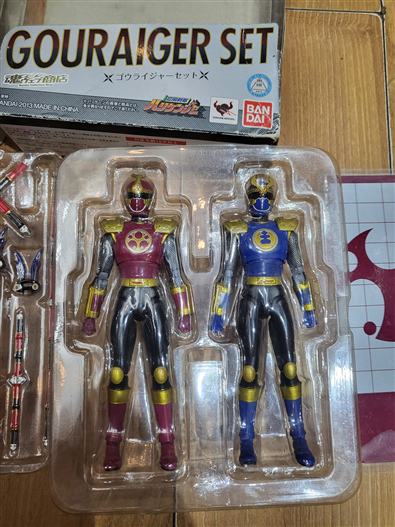 Mua bán (2ND + NỀN) SHF NINPUU SENTAI HURRICANEGER GOURAIGER SET