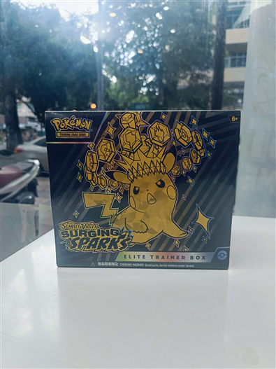 Mua bán ELITE TRAINER BOX POKEMON SURGING SPARK