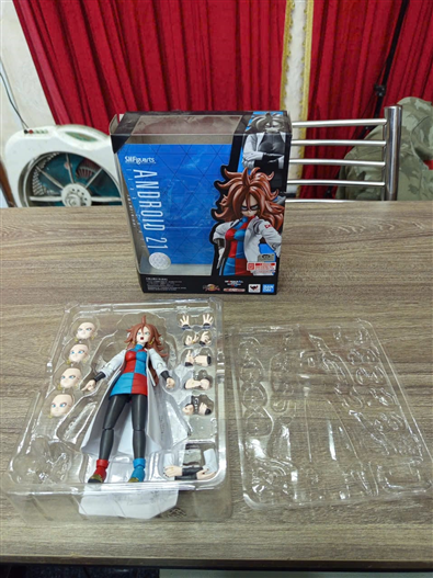 Mua bán (2ND + THIẾU EFFECT,KÍNH PHỤ KIỆN) SHF ANDROID 21 (LAB COAT)