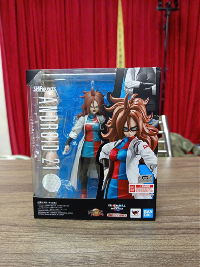 Mua bán (2ND + THIẾU EFFECT,KÍNH PHỤ KIỆN) SHF ANDROID 21 (LAB COAT)