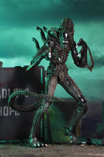 Mua bán NECA ULTIMATE WARRIOR BROWN ALIENS CHINA VER ALIEN