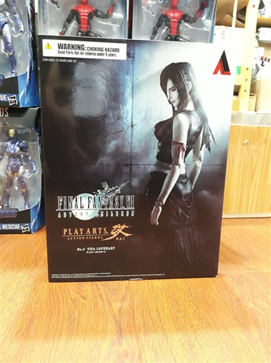 Mua bán PLAY ARTS KAI TIFA LOCKHART