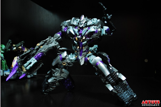 Mua bán LEADER MEGATRON DARK ENERTRON KO