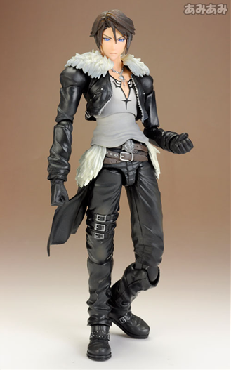 Mua bán PLAY ARTS SQUALL