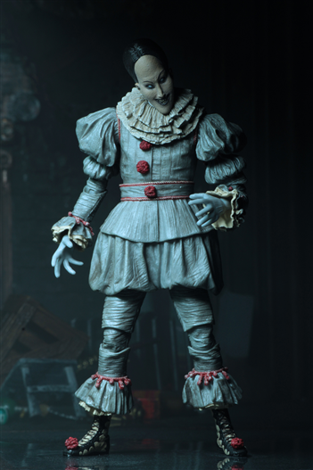 Mua bán NECA PENNYWISE THE DANCING CLOWN