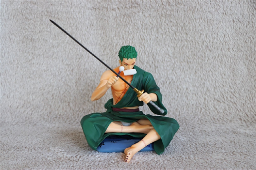 Mua bán PVC POP RONONOA ZORO FAKE