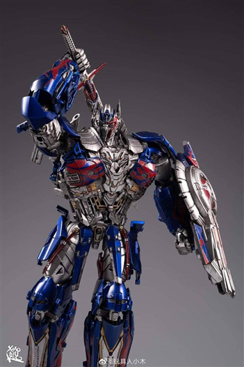 Mua bán (2ND Ố) TRANSFORMER TW -F01 OPTIMUS PRIME KNIGHT DX