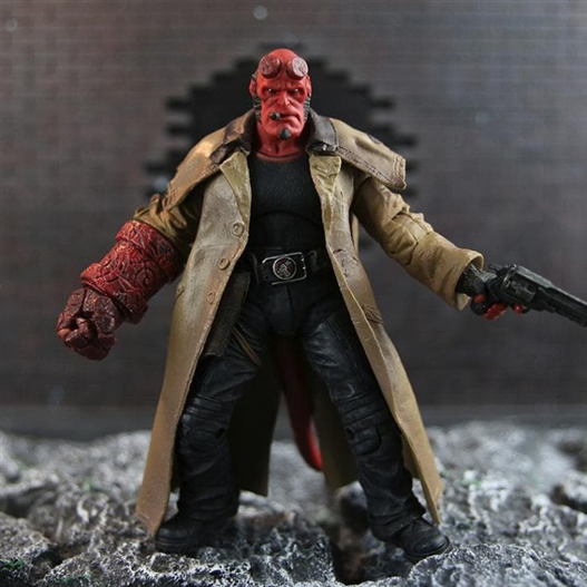 Mua bán NECA HELLBOY FAKE