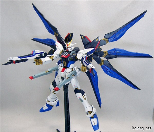 Mua bán MG STRIKE FREEDOM GUNDAM