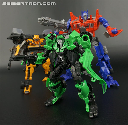 Mua bán TRANSFORMER DELUXE 4 CROSSHAIRS